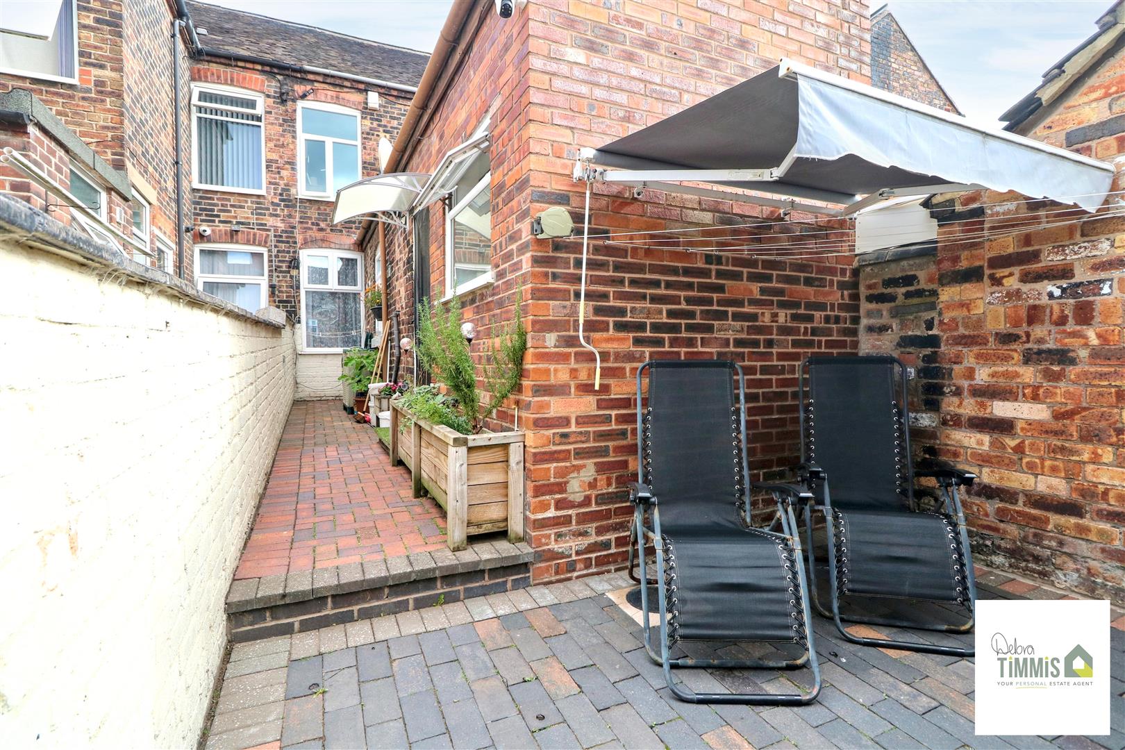 2 bed property in Haywood Street, Stoke-On-Trent